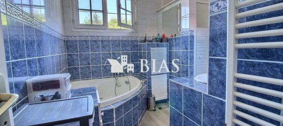 3 bedrooms House in Eure, France No. 311277 9