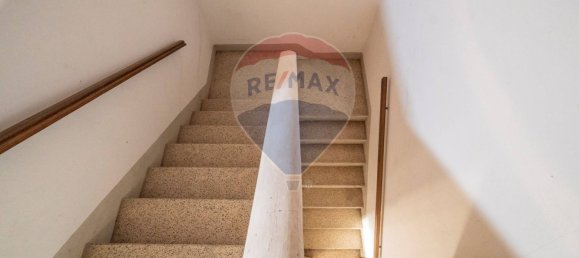 2 bedrooms House in Rivarolo Mantovano, Italy No. 81126 27