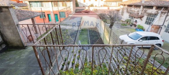 2 bedrooms House in Rivarolo Mantovano, Italy No. 81126 22