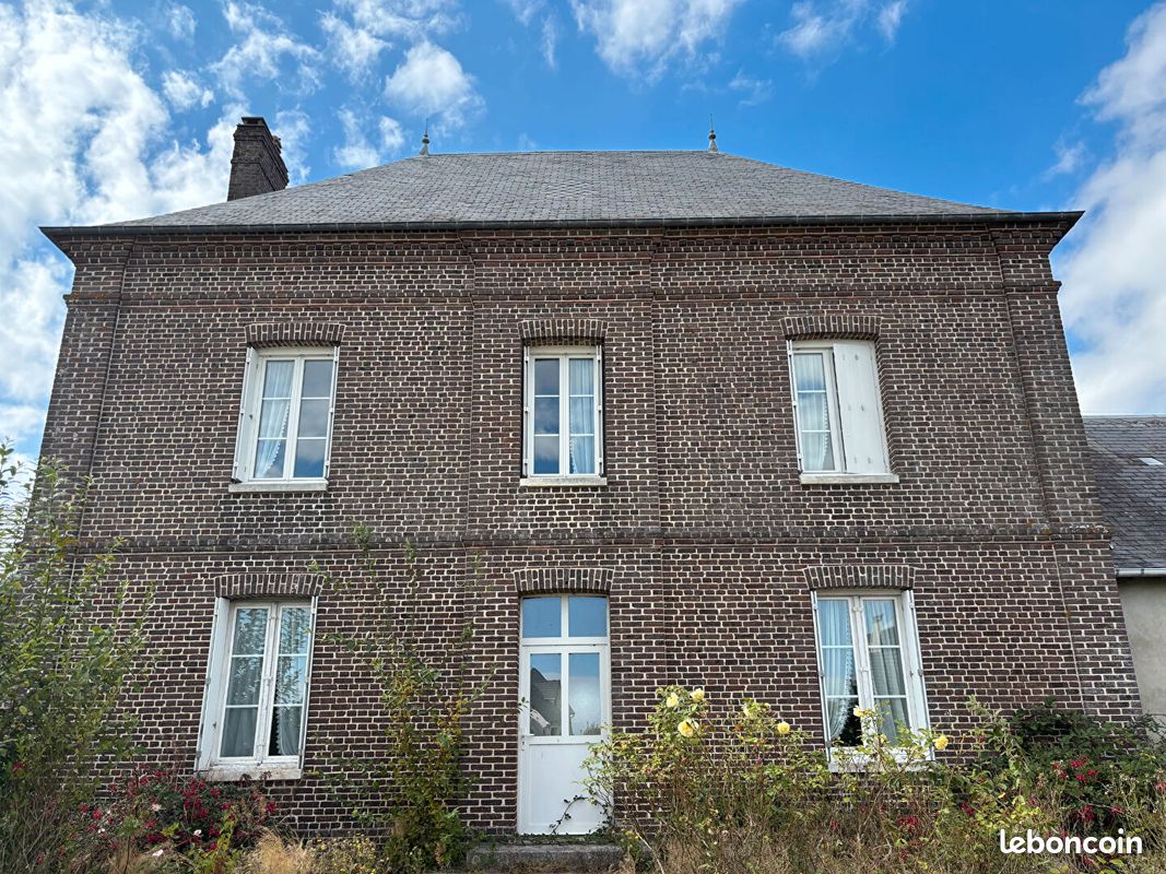 3 bedrooms House in Seine-Maritime, France No. 356032