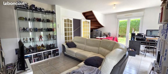 3 bedrooms House in Manche, France No. 360165 2