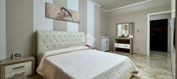 3 rooms Apartment in Portici, Italy No. 234433 13