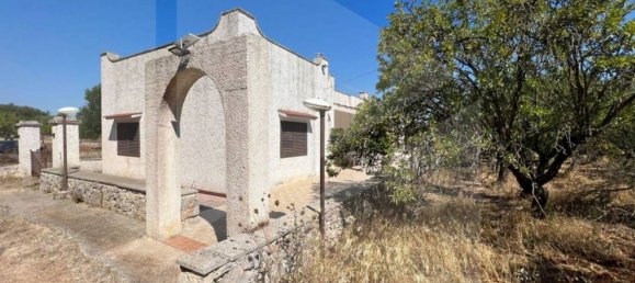 3 rooms Villa in Ostuni, Italy No. 22234 2