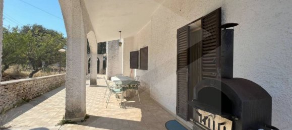 3 rooms Villa in Ostuni, Italy No. 22234 4