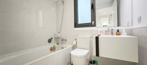 3 Schlafzimmer Wohnung in Estepona, Spain, Nr. 136670 5