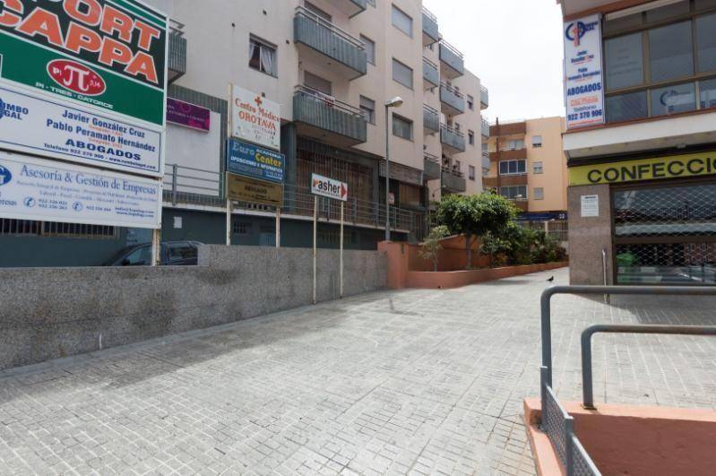 Gewerbliche Immobilie in La Orotava, Spain 97m², Nr. 26127