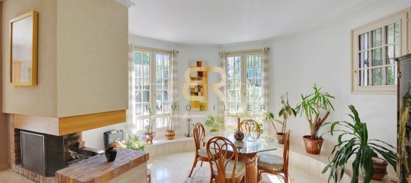 5 غرف نوم فيلا في Sucy-en-Brie, France رقم 165406 3