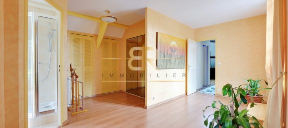 5 غرف نوم فيلا في Sucy-en-Brie, France رقم 165406 14