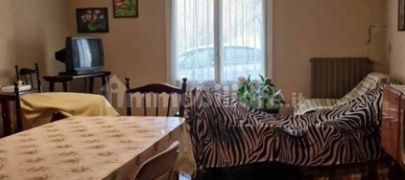 6 bedrooms House in Montese, Italy No. 355836 9