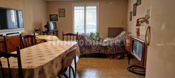 6 bedrooms House in Montese, Italy No. 355836 10