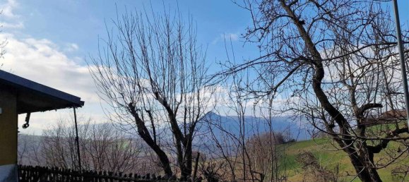 6 bedrooms House in Montese, Italy No. 355836 2