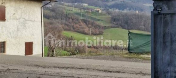 6 bedrooms House in Montese, Italy No. 355836 3