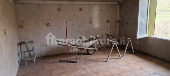 6 bedrooms House in Montese, Italy No. 355836 24