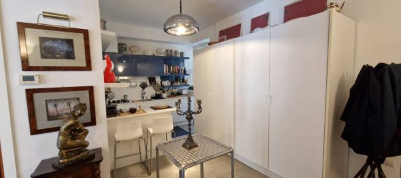 2 bedrooms Apartment in Naples, Italy No. 319191 10