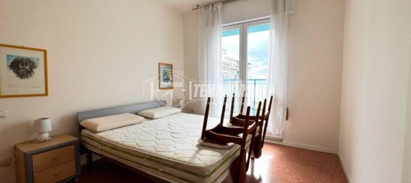3 Schlafzimmer Penthouse in Jesolo, Italy, Nr. 303256 5