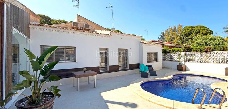 Вилла с 4 спальнями в Торревьеха, Испания № 235325