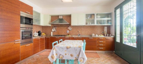 Вилла с 8 комнатами в Бордигера, Италия № 220120 45