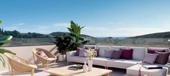 2 bedrooms Penthouse in Casares, Spain No. 189602 2