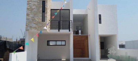 3 bedrooms House in Queretaro, Mexico No. 183390 2