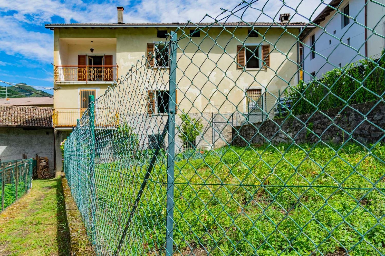 5 rooms House in Costa Serina, Italy No. 133504