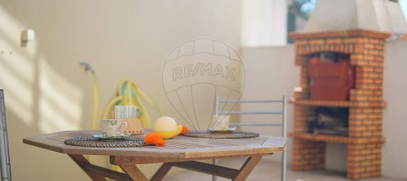 3 bedrooms House in Almada, Portugal No. 22539 20