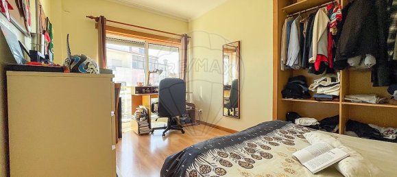 3 bedrooms House in Almada, Portugal No. 22539 15