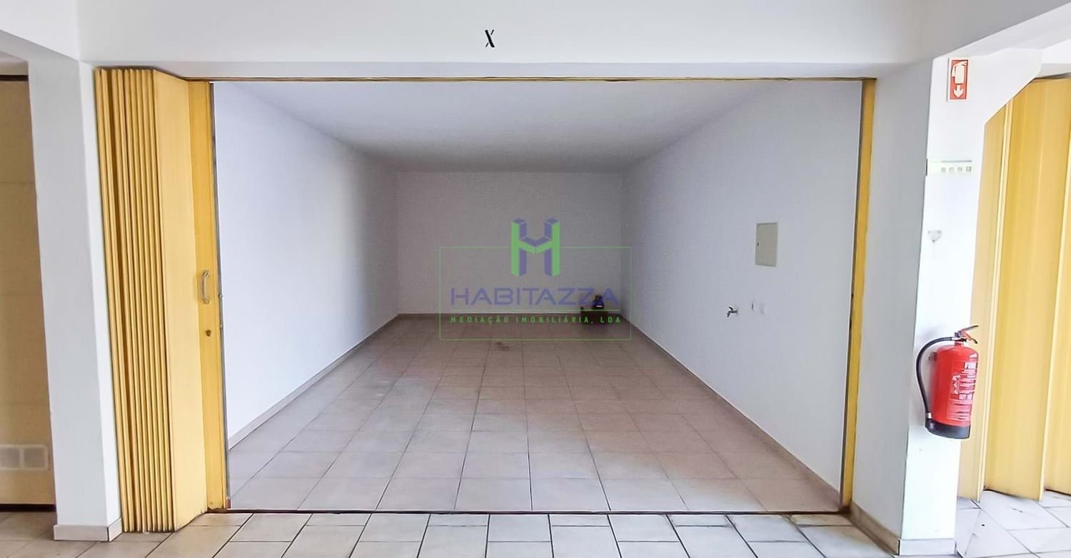 Garage à Lagos, Portugal 30m² No. 335311