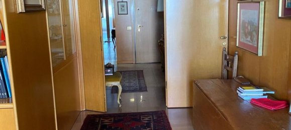 5 bedrooms Apartment in Treviso, Italy No. 325314 5