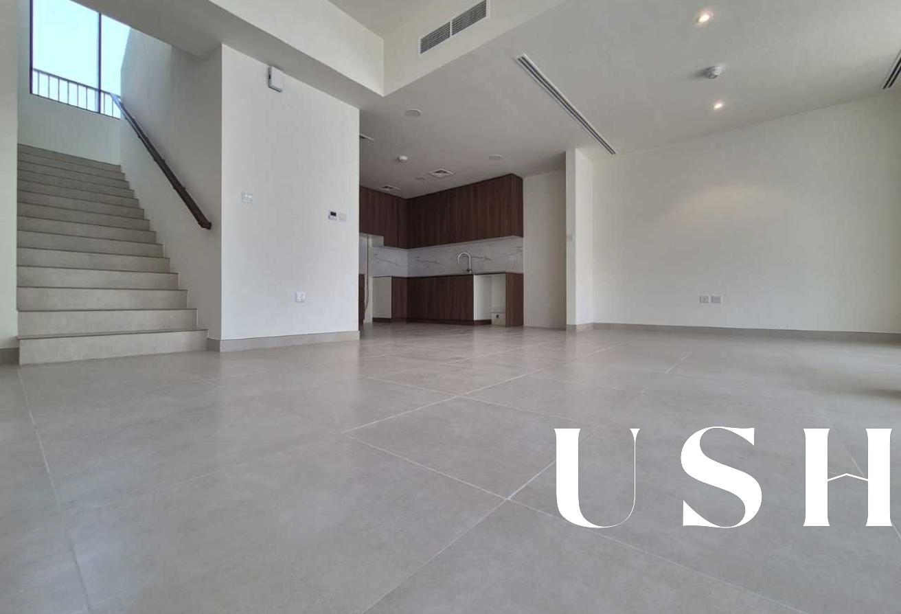 4 chambres Villa à Town Square, UAE No. 98467