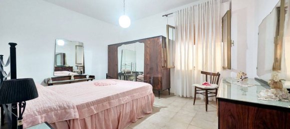 Квартира с 2 спальнями в Бари Сардо, Италия № 377295 17