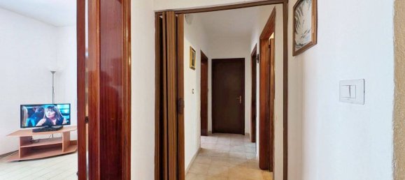 Квартира с 2 спальнями в Бари Сардо, Италия № 377295 12