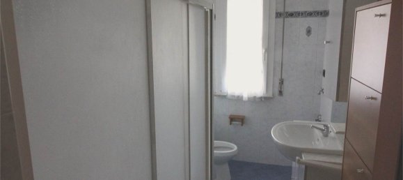 2 bedrooms Apartment in Como, Italy No. 67937 10