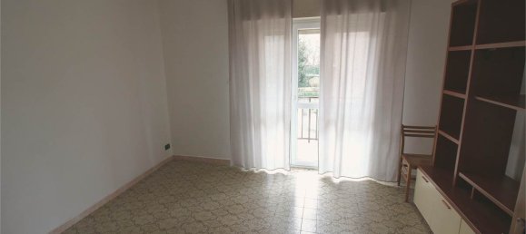 2 bedrooms Apartment in Como, Italy No. 67937 19