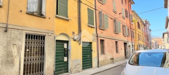 Студия в Реджо Эмилия, Италия № 2288 24