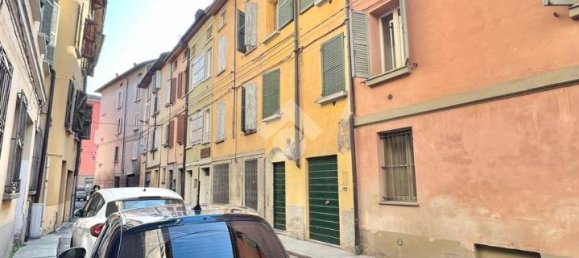 Студия в Реджо Эмилия, Италия № 2288 23