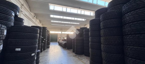 2غرفة مستودع في Thiene, Italy رقم 353984 13