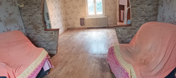 2 bedrooms House in Vierzon, France No. 155746 9