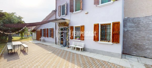 5 rooms House in Carpi, Italy No. 274454 17