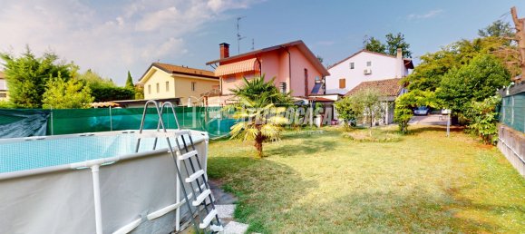 5 rooms House in Carpi, Italy No. 274454 22