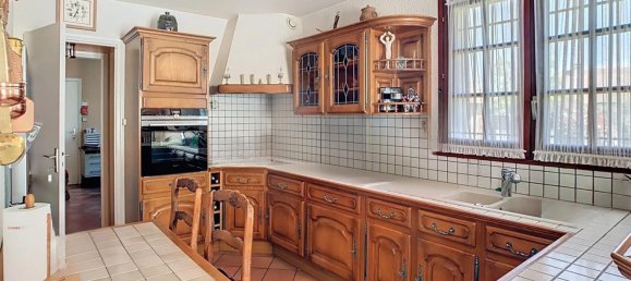 3 bedrooms House in Idron, France No. 302011 2