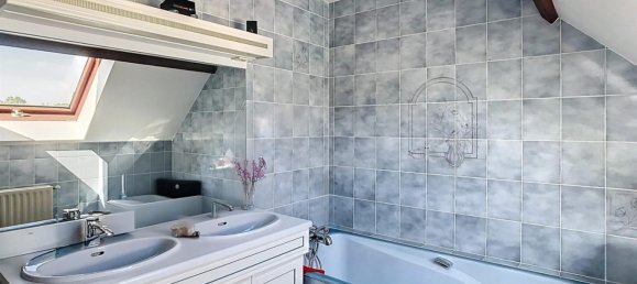 3 bedrooms House in Idron, France No. 302011 6