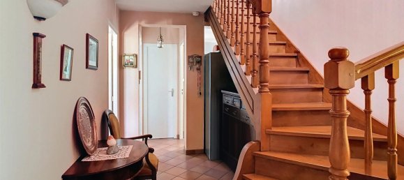 3 bedrooms House in Idron, France No. 302011 5