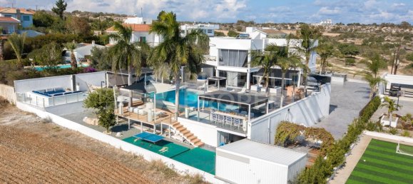 5 غرف نوم فيلا في Ayia Napa, Cyprus رقم 9236 28
