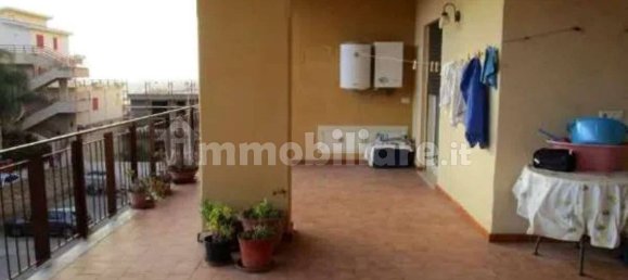 4 Schlafzimmer Wohnung in Milazzo, Italy, Nr. 38246 6