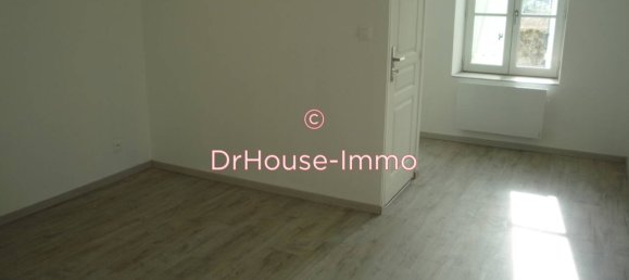 4 غرف نوم منزل في Rille, France رقم 48964 9