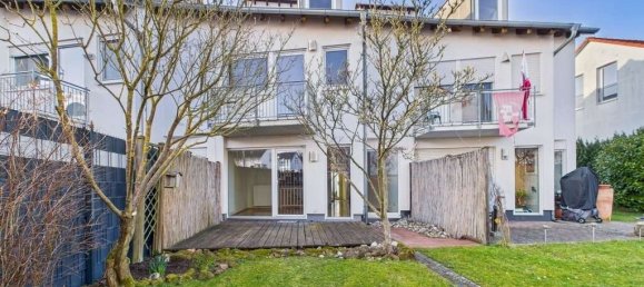 Adosado de 4 dormitorios en Kaiserslautern, Germany No. 33163 22