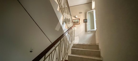 Apartamento de 3 divisões em Santa Maria Nuova, Italy N.º 14642 20