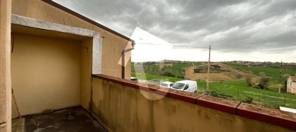 Apartamento de 3 divisões em Santa Maria Nuova, Italy N.º 14642 9