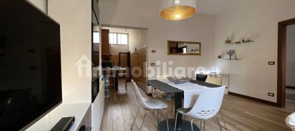 3 bedrooms Villa in Gonzaga, Italy No. 252335 10