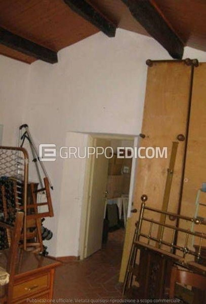 1000m² Land in Predappio, Italy No. 9657